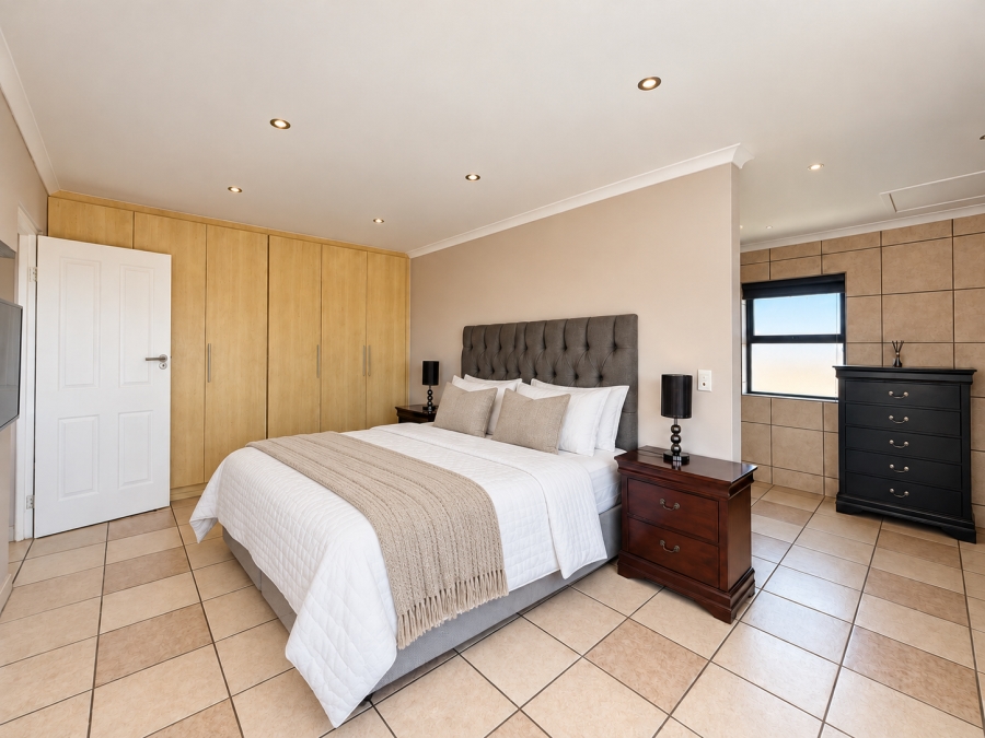 To Let 3 Bedroom Property for Rent in Myburgh Park Western Cape